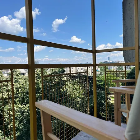 Comfort & Style Panoramic Urban Retreat Belgrado