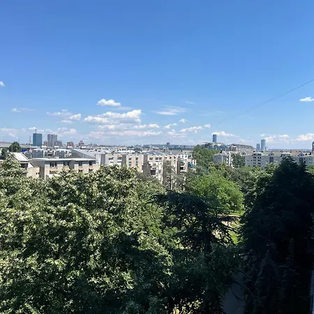 Comfort & Style Panoramic Urban Retreat * Belgrado